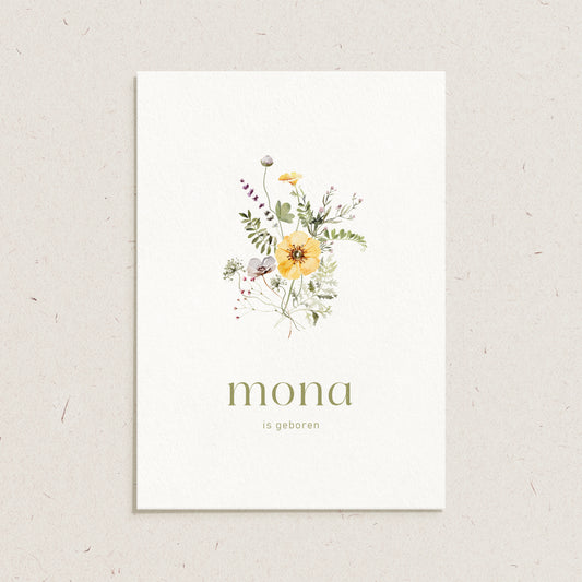 Geboortekaartje 'Mona'